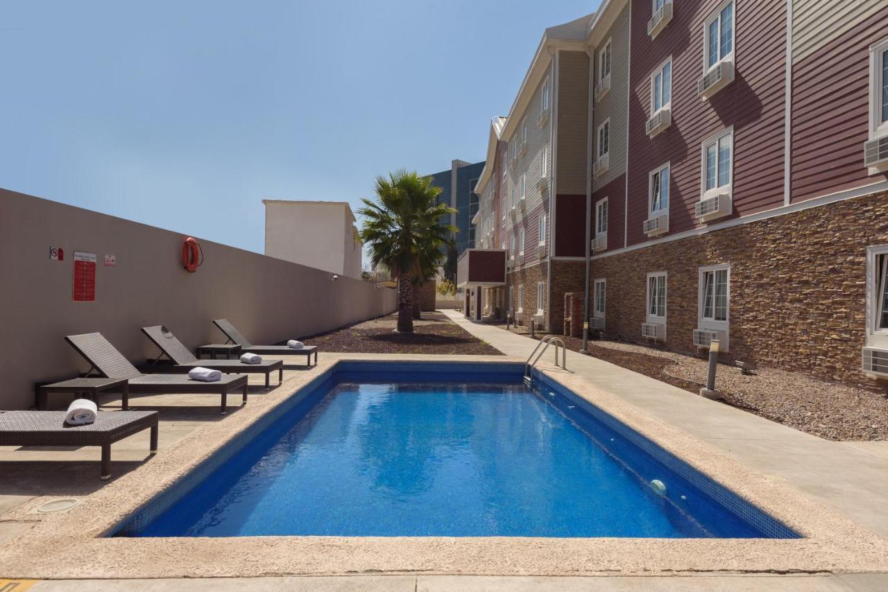 Extended Suites Queretaro Juriquilla Jurica Экстерьер фото