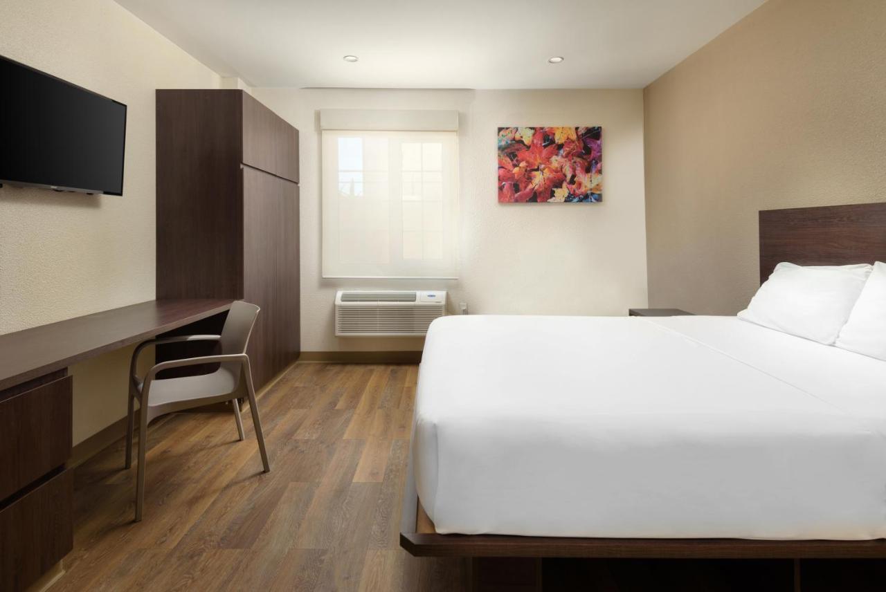 Extended Suites Queretaro Juriquilla Jurica Экстерьер фото